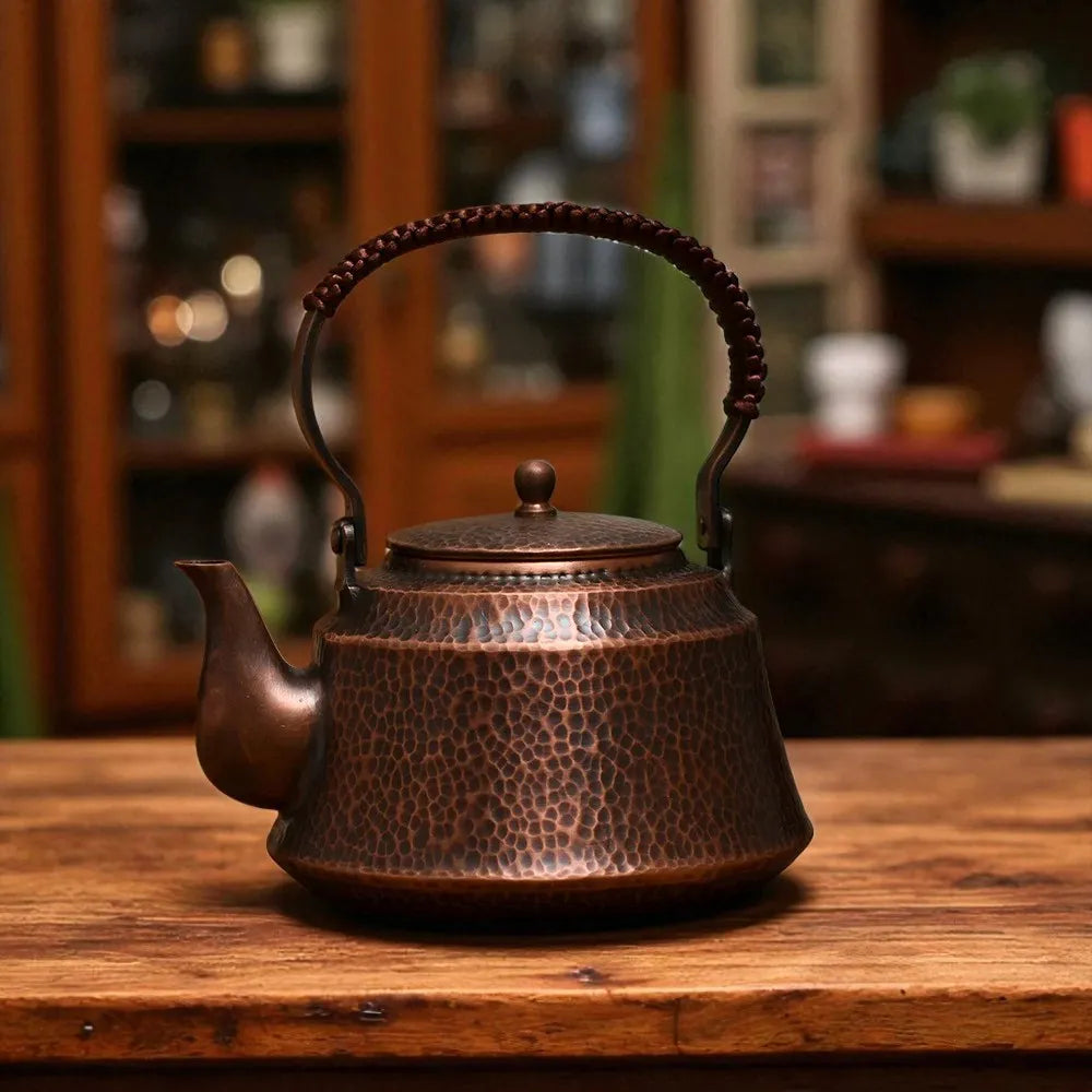 Théière en cuivre rétro 1L – Bouilloire artisanale, finition matte