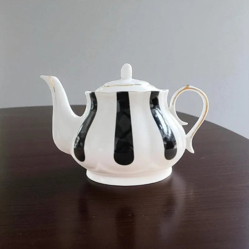 Théière en porcelaine 200ML – Peinte à la main