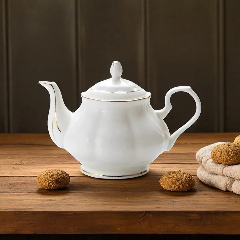 Théière en porcelaine blanche 800ML – Avec filtre