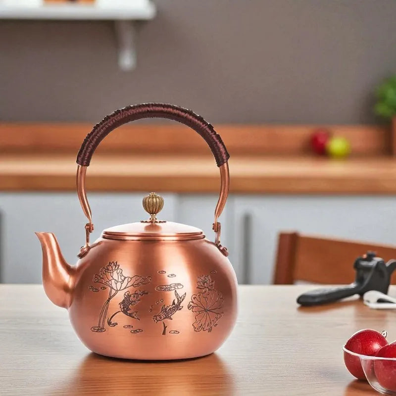 Théière en cuivre antique 1,5L – Motif poissons, bouilloire santé