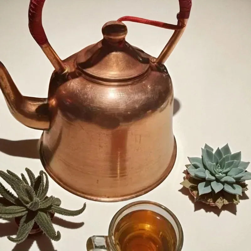 Théière en cuivre pur 1,5L – Vintage anti-brûlure