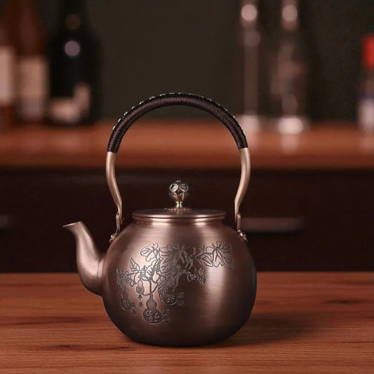 Théière en cuivre violet 1,5L – Motif fruits
