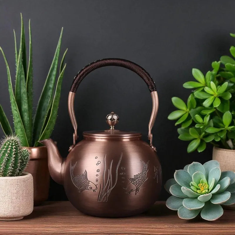 Théière en cuivre violet 1,5L – Motif herbes