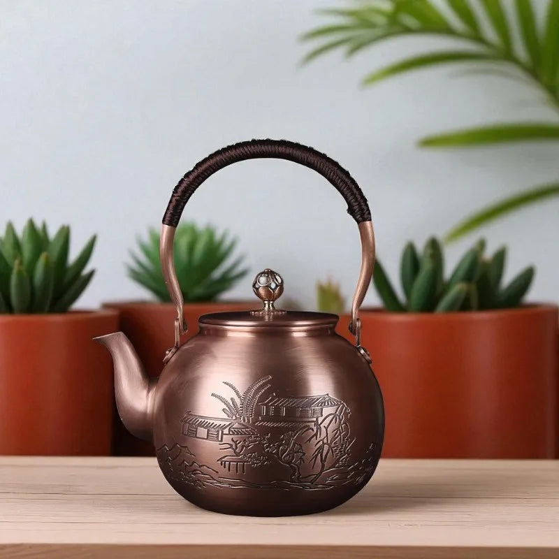 Théière en cuivre violet 1,5L – Motif maisons