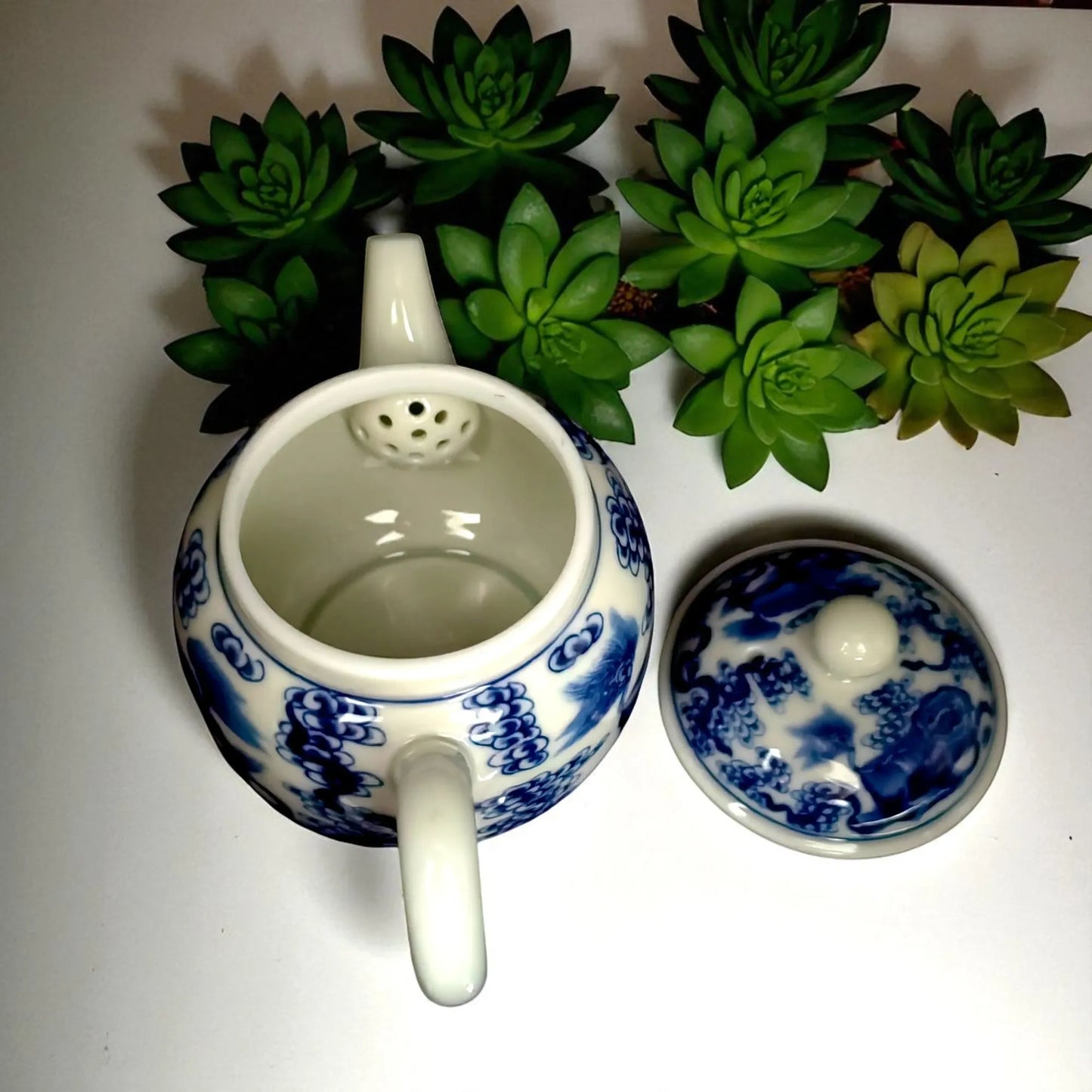 Théière en porcelaine Jingdezhen 200ML – Avec passoire