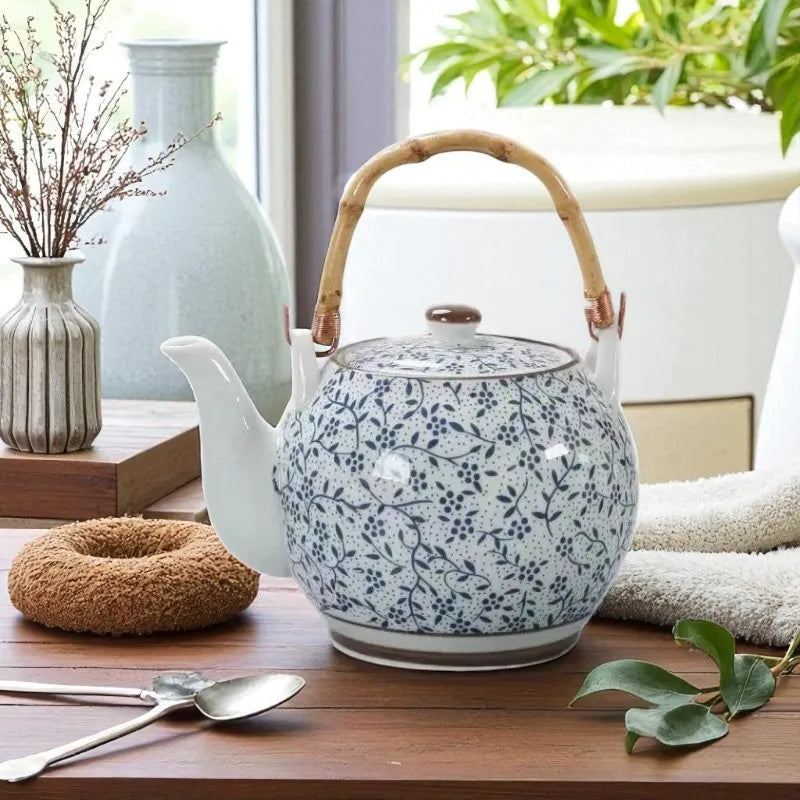 Théière en porcelaine bleue et blanche 1,2L – Avec filtre intégré