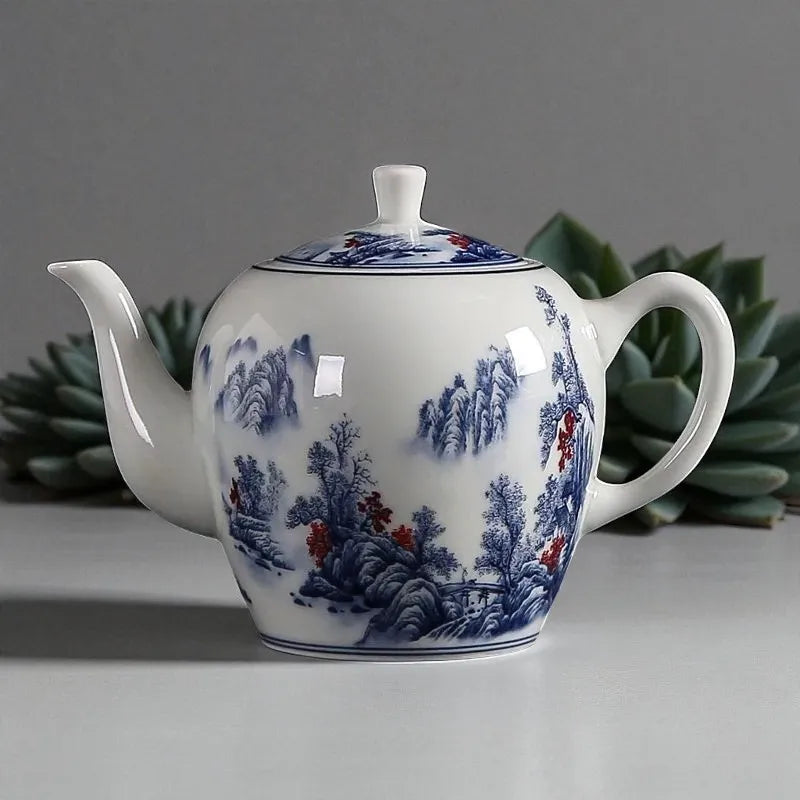 Théière en porcelaine bleu et blanc 310ML – Motif montagne