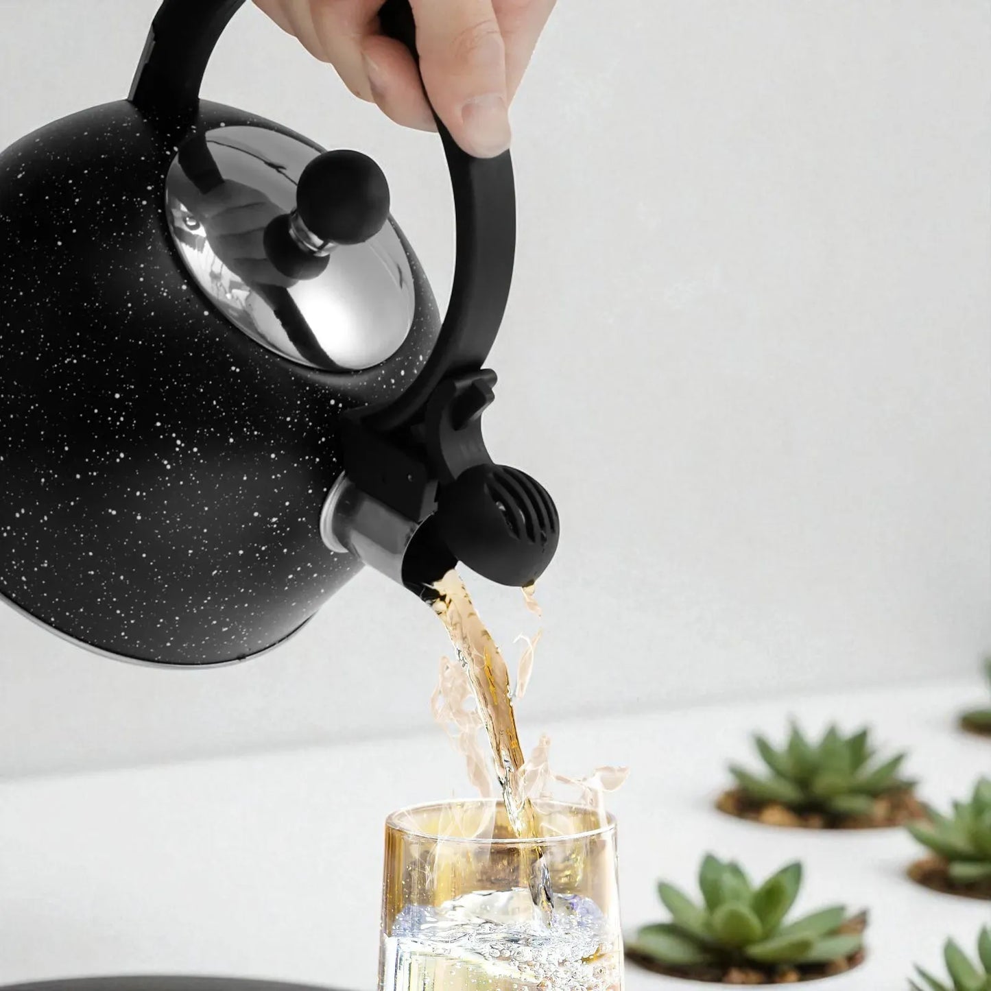 Théière sifflante en acier inoxydable 2L – Pour thé et bouillon